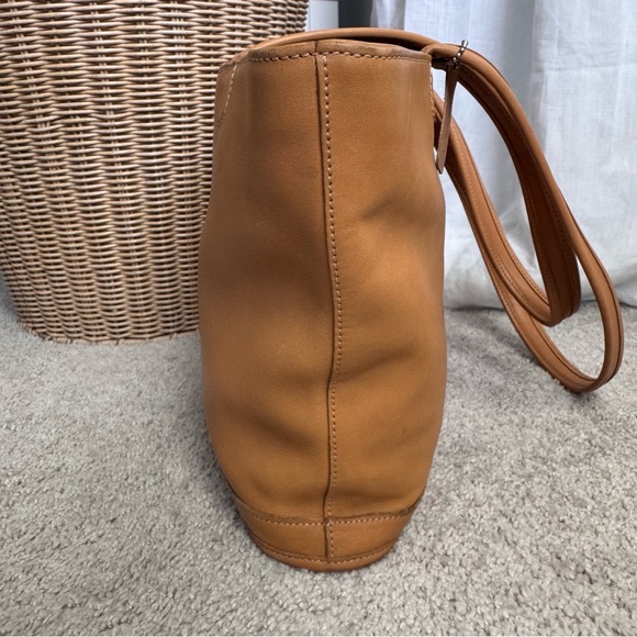 Coach Bleecker Basket Leather Tote Bag Camel - Picture 5 of 15